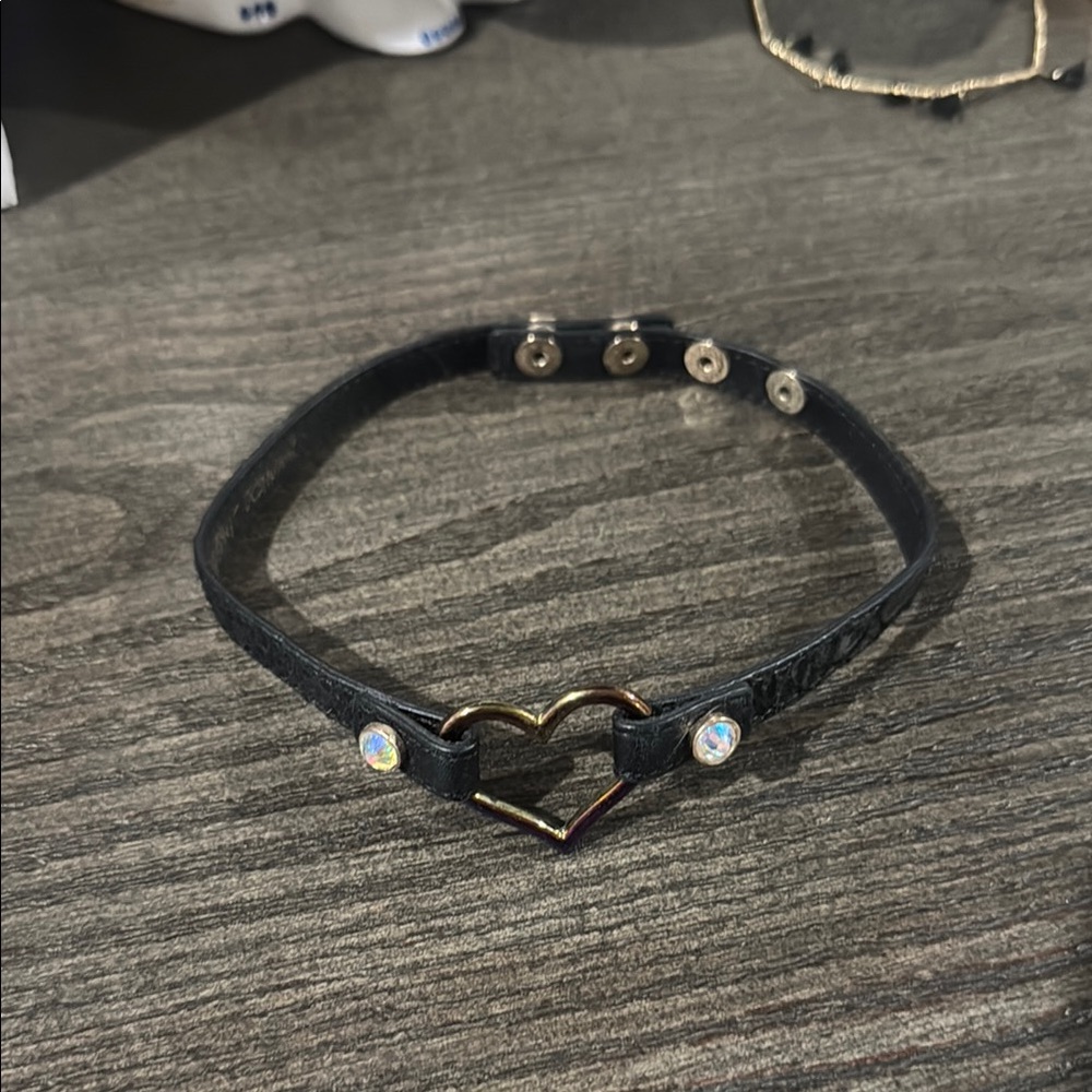 Betsey Johnson Choker Black Heart Necklace